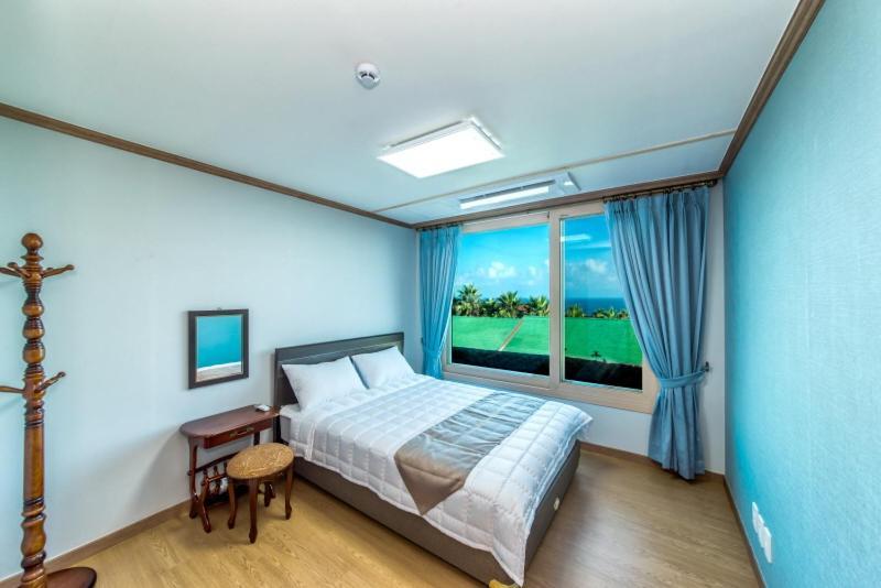 Sea And Wave Guest House Seogwipo Exterior photo